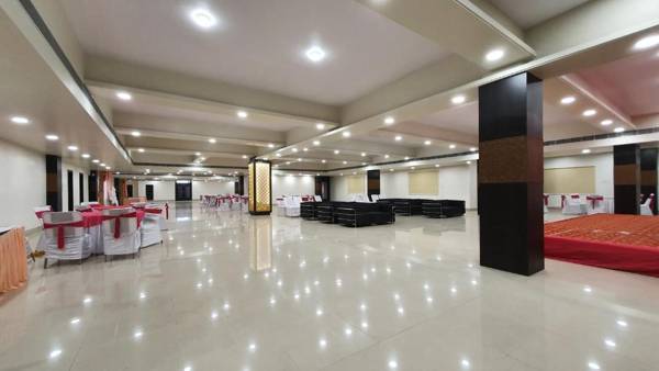 The Royal Hills Hotel & Resort