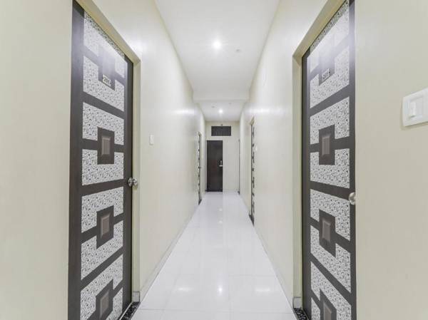 OYO 84560 Oxy Hotel Jagdamba