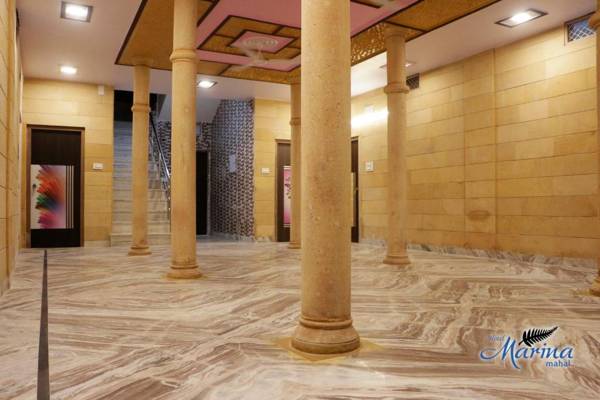 Hotel Marina Mahal with Swimming Pool