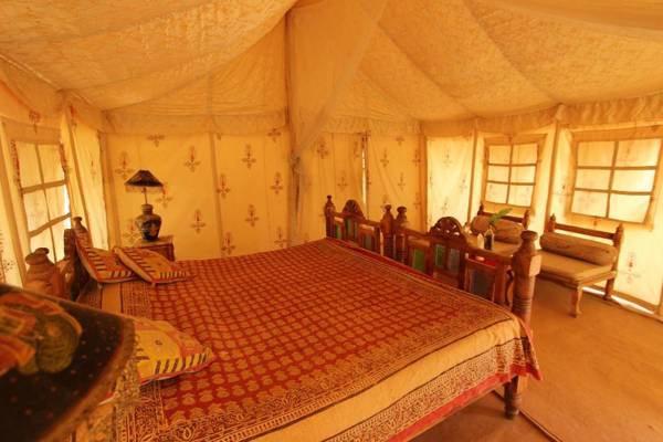Sheesh Mahal Desert Camp