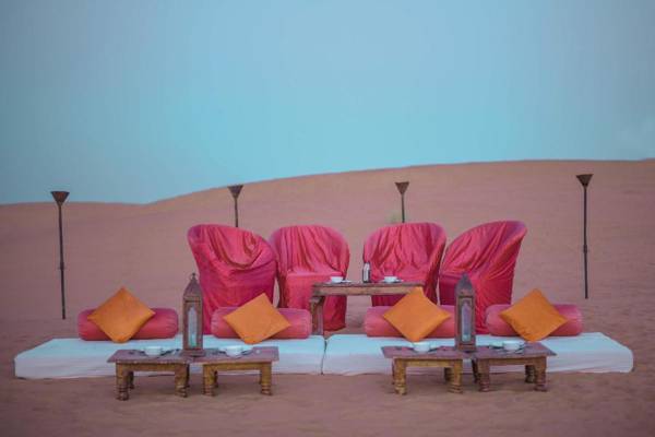 The Captain Desert Camp