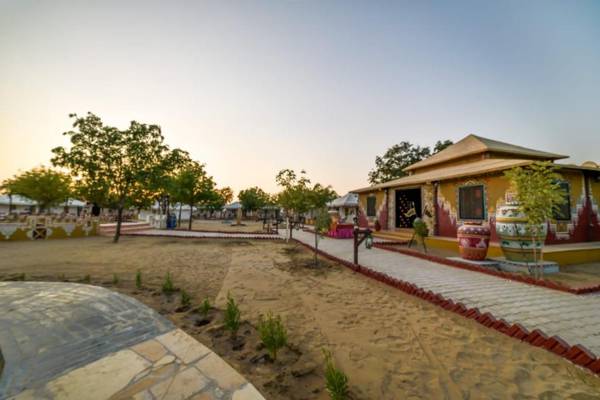 sam sand dunes camps and resorts