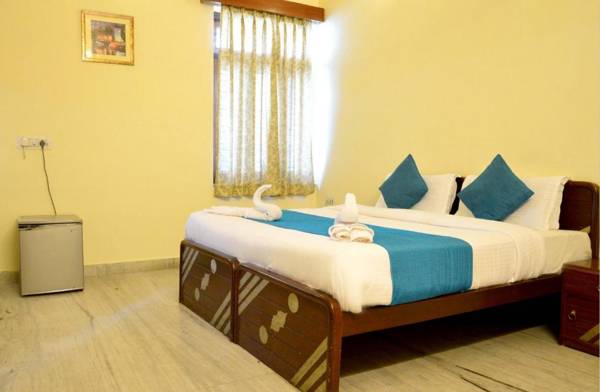 Hotel Raghuraj Palace