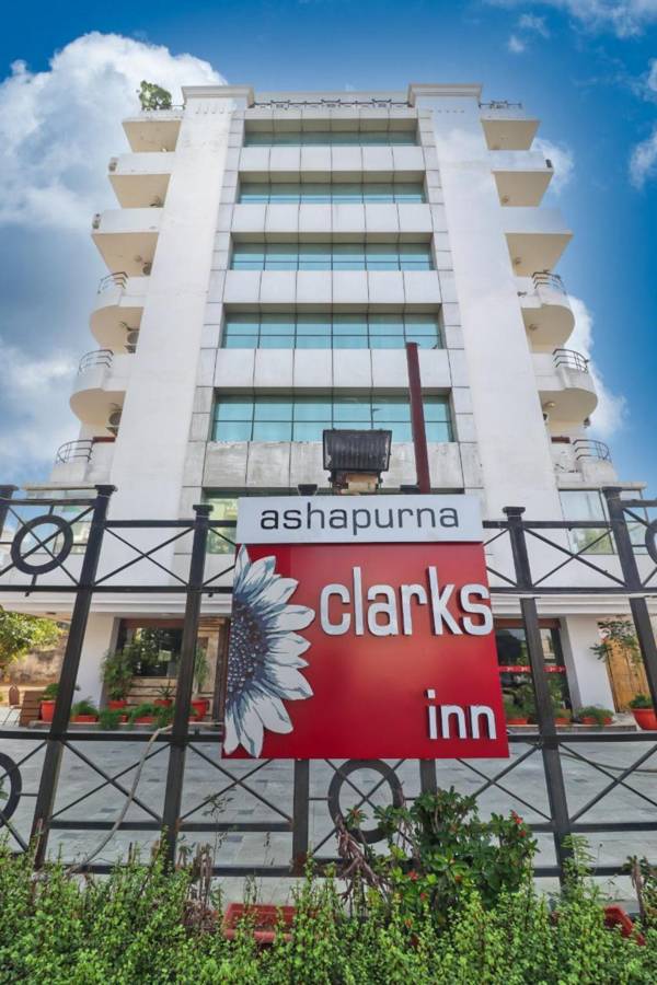 Hotel Ashapurna ClarksInn