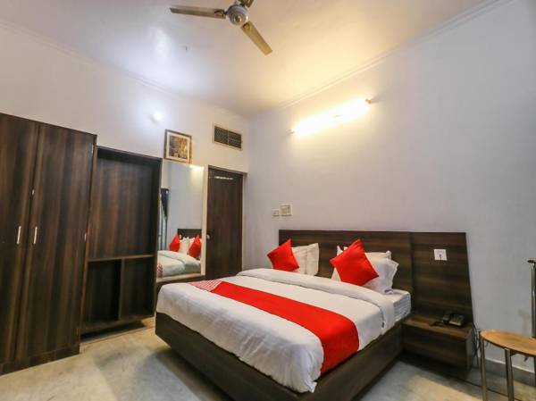 OYO 1049 Hotel SHRI SAI RESIDENCY