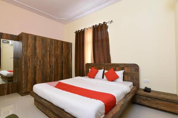 OYO Flagship 35995 Hotel Orient Dev Palace