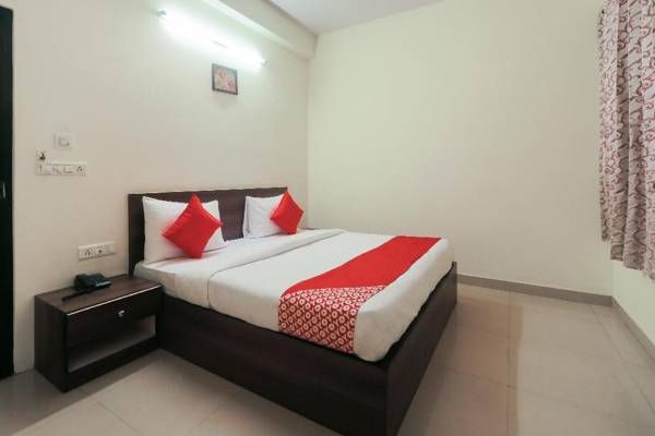 Collection O 28716 Aditya Residency