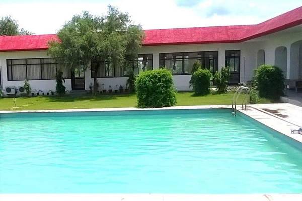 Estate Paradiso Jaipur