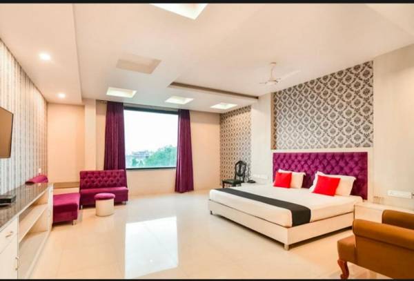 Hotel Royal Akshayam