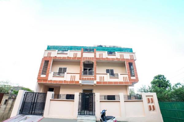 SPOT ON 36052 Hotel Sapphire