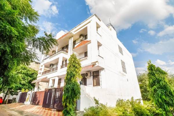 Collection O 62201 Jagsheelaanchal splendid Studio