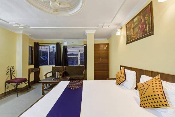 SPOT ON 62734 Hotel Sarfaraz Palace