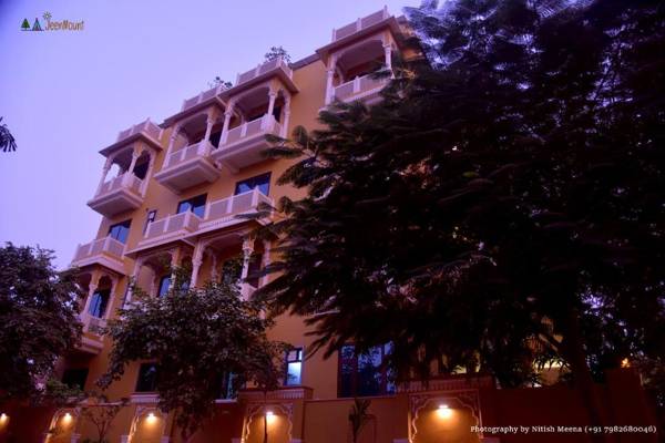 Jeenmount Heritage Boutique Hotel