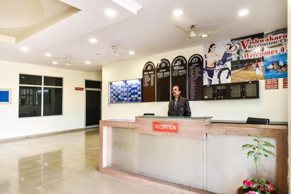 OYO 67615 Vishwakarma Recreation Club