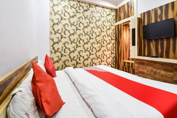 SPOT ON 68016 Hotel Jaya Palace