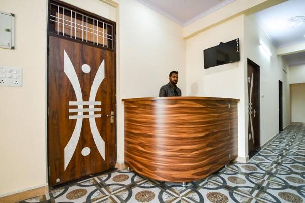 OYO 70183 Hotel Sai Kripa