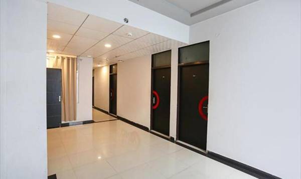 FabHotel Grand Capitol