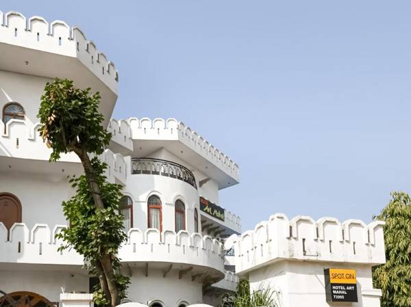 SPOT ON 73995 Hotel Art Mahal