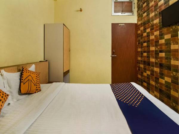 SPOT ON 4576 The Ashoka Palace