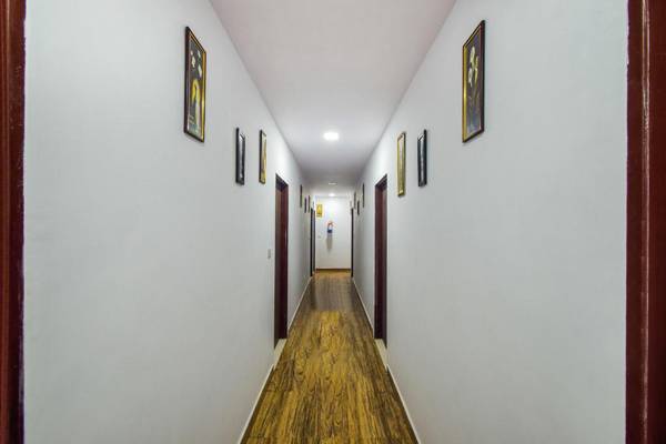 Collection O 23492 Hotel Hari shankar