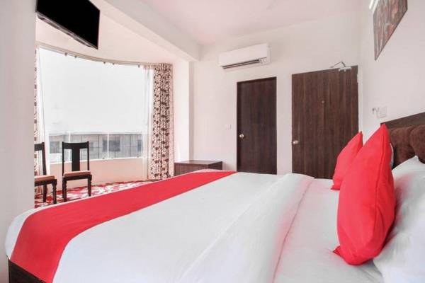 OYO 35787 Hotel Lotus