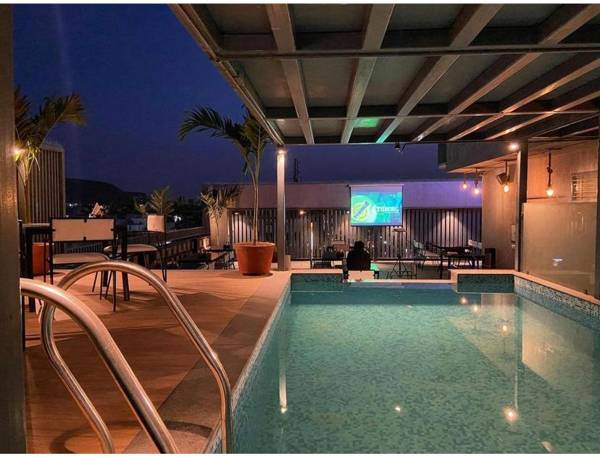 Ka10 SQUARE HOTEL & BANQUETS