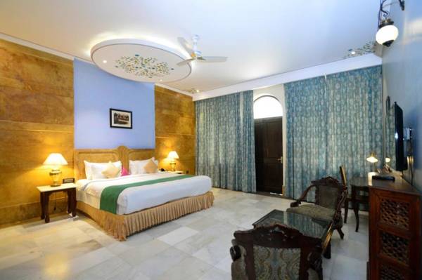 Talai Bagh Palace