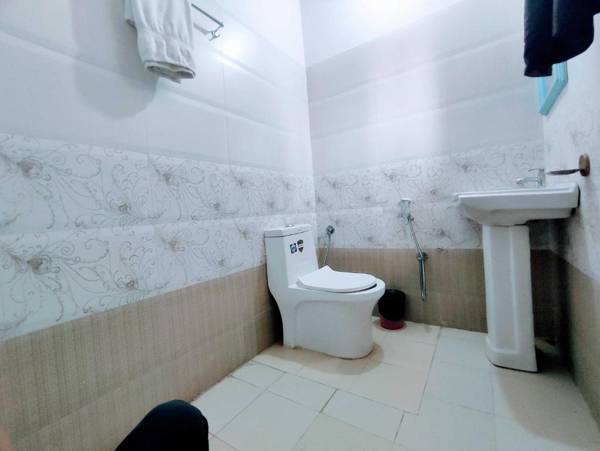 OYO 83684 The Nine Hotel Mansarovar