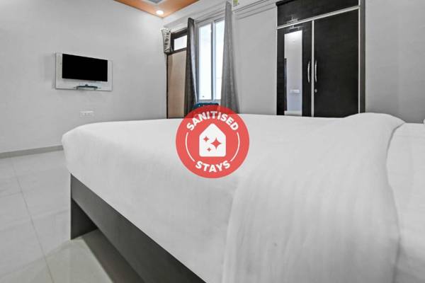 OYO 91695 Hotel Sarvika