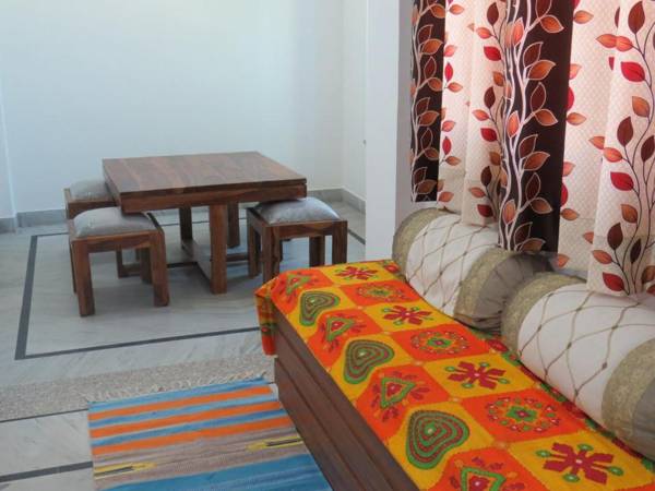 Haveli Raghu Niwas - Guest House