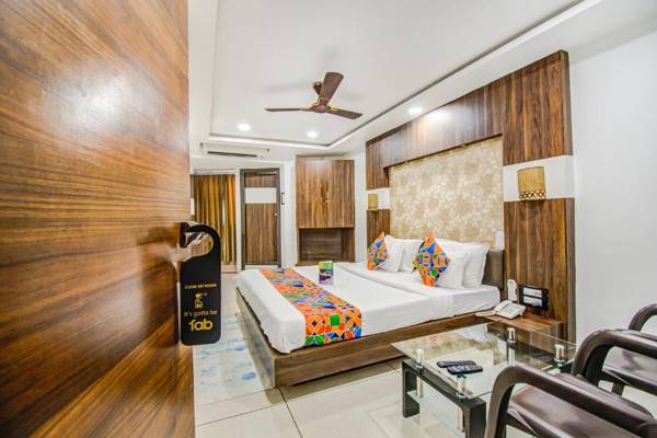 FabHotel Rajnandani Residency Bhawarkua