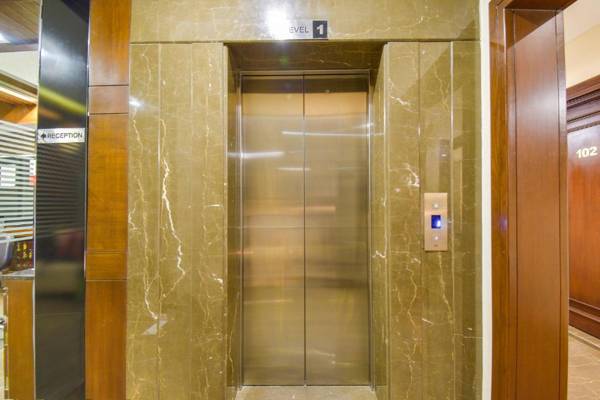 FabHotel Eco Stay - Fully Vaccinated Staff