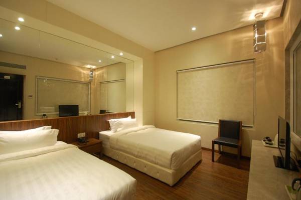 Playotel Inn Sapphire Star