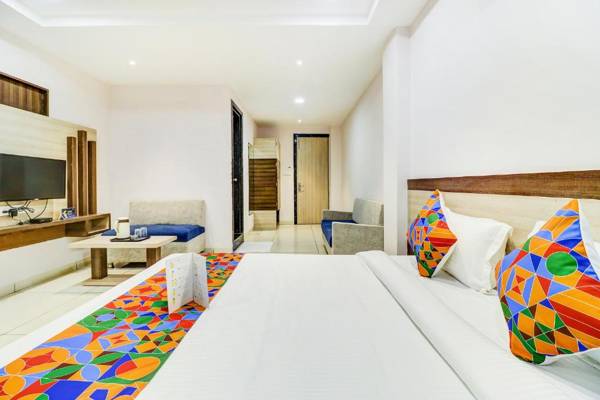 FabHotel Pishori Inn