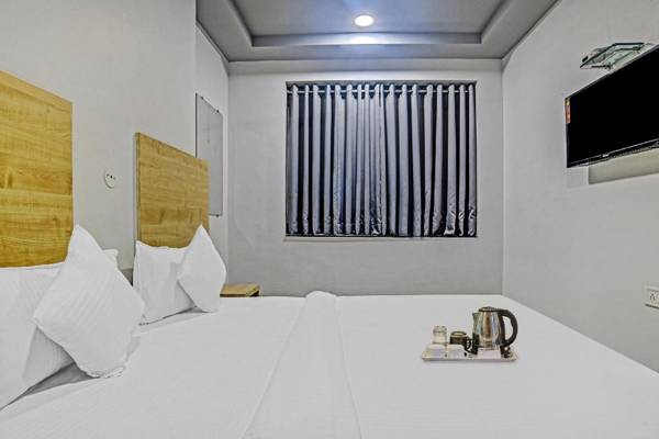 OYO 81349 Townhouse Friends Inn