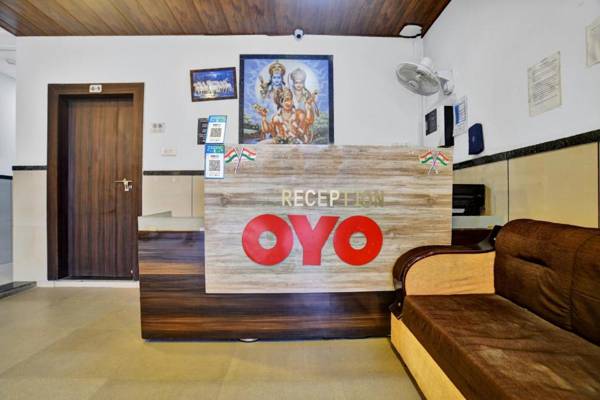 Collection O 83296 Hotel Sr Palace