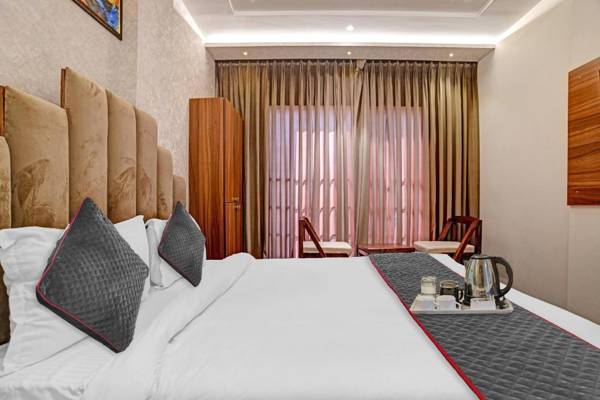 Townhouse 851 Hotel Saurabh Inn