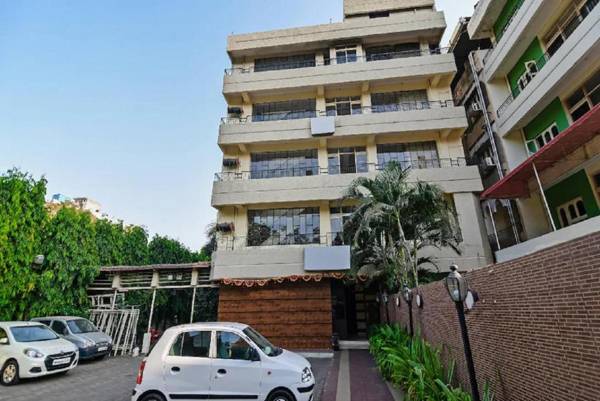 Goroomgo New Sunder Indore