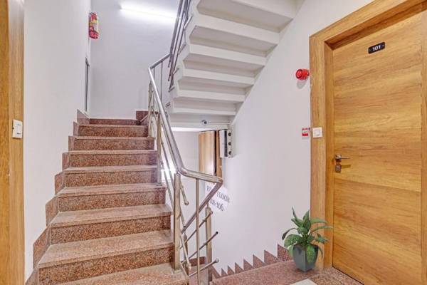 Capital O 88045 Hotel Rush Imperial