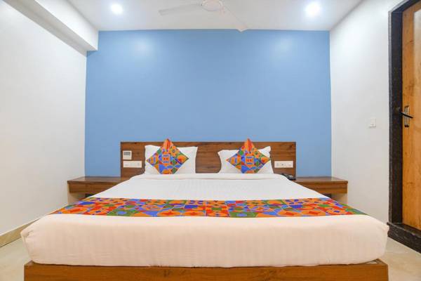 FabHotel Blue Marine