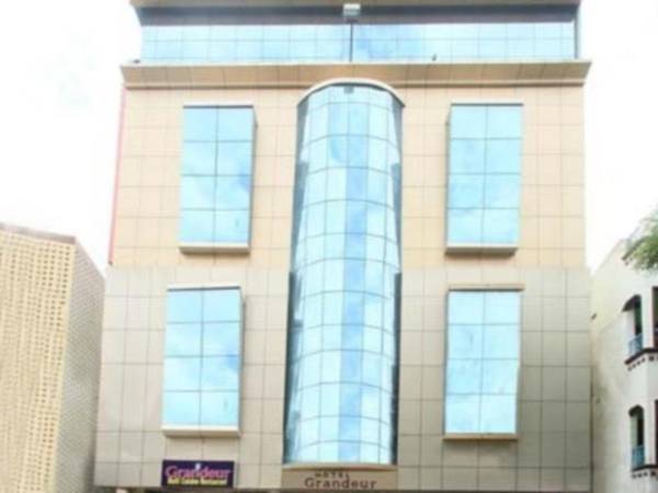 Hotel Grandeur