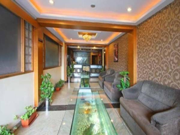 Hotel Savera Residency