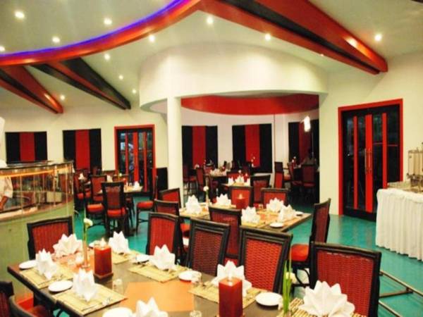 Oh Biz Premier at Leonia