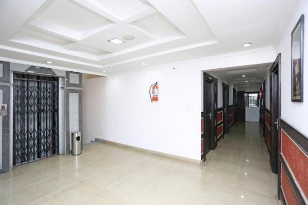OYO 1108 Hotel Saraswathi Residency