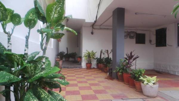 Cosy Banjara Guest House