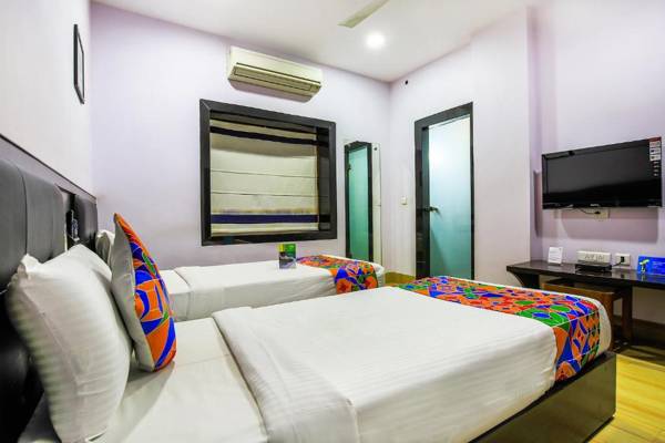 FabHotel Hill View Begumpet - Fully Vaccinated Staff