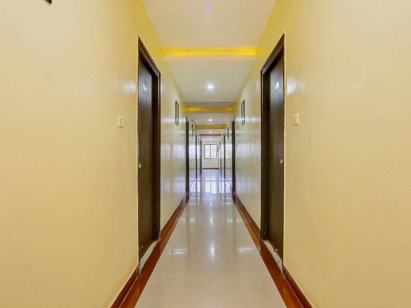 OYO Flagship 24397 Hotel 9 Star Shamshabad