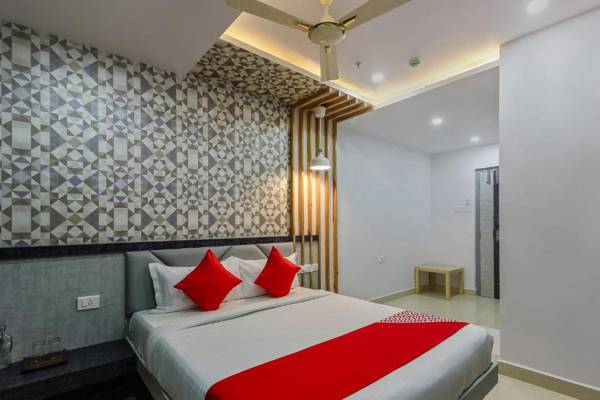 Capital O 23322 Hoysala Inn