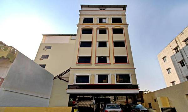 Capital O 23543 Hotel Vaishnavi