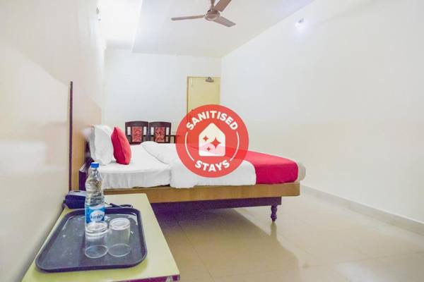 OYO 13300 Hotel New Platinum